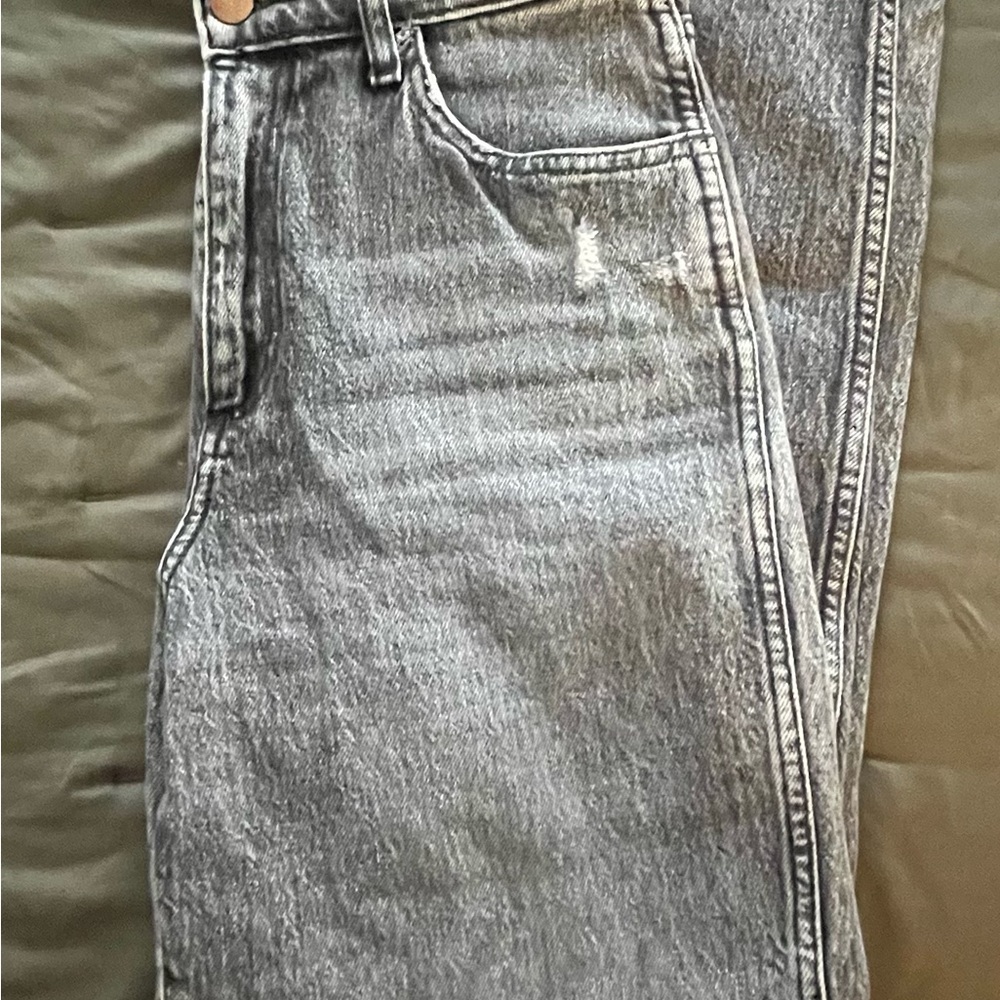 Wrangler High Rise Mom Jeans - Picture 4 of 4